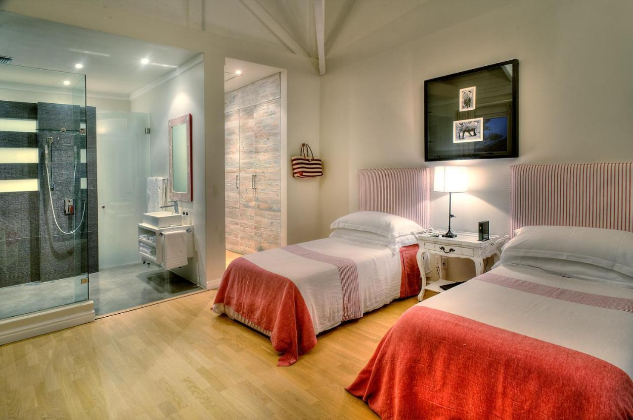 Sea Five Boutique Hotel Кейптаун Екстериор снимка