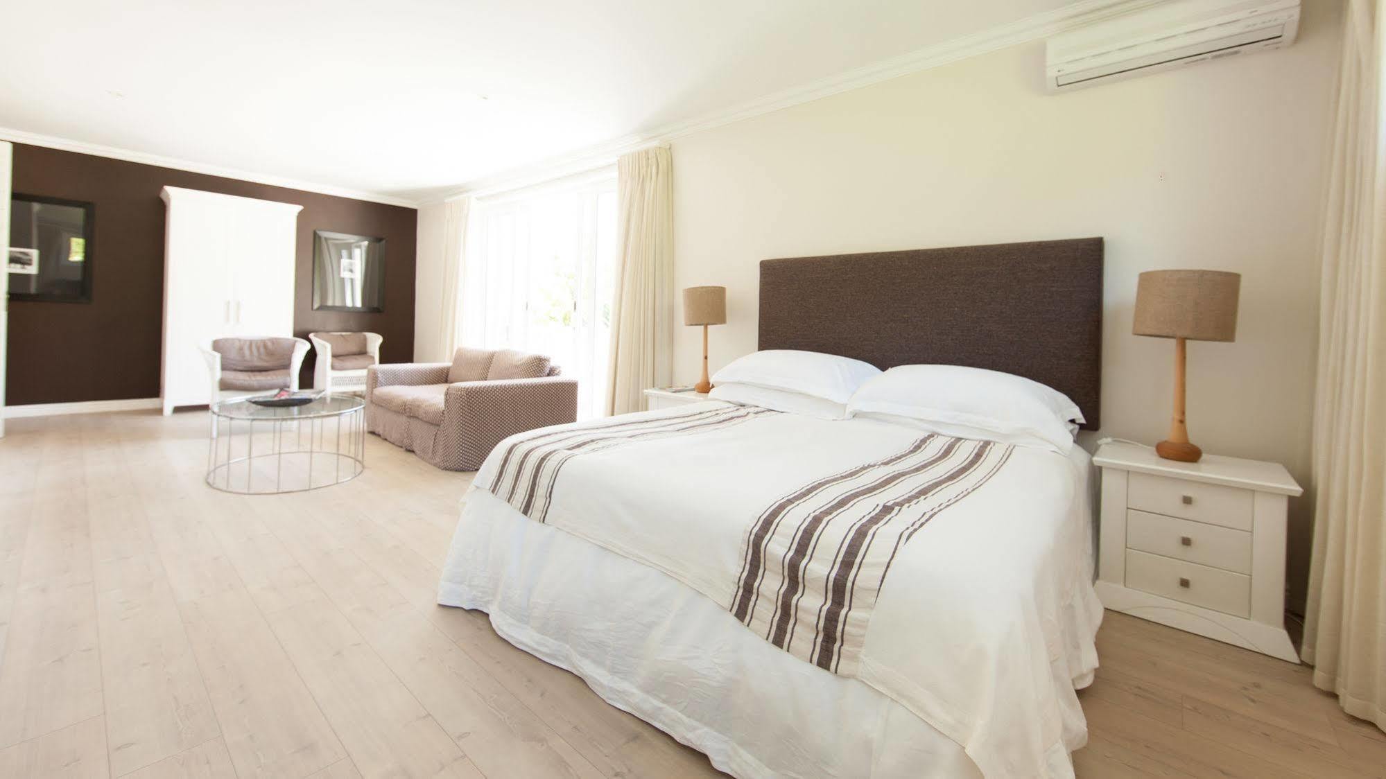Sea Five Boutique Hotel Кейптаун Екстериор снимка